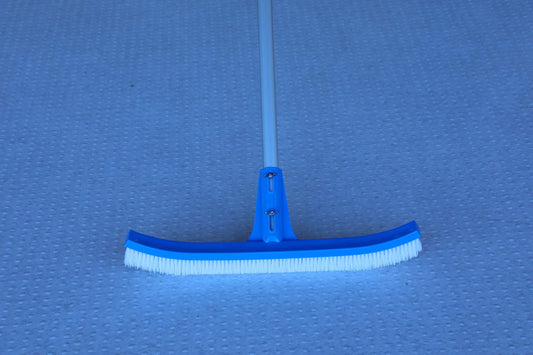 Cepillo Piscina con Fijación Palomilla – Cepillo Curvo con Cerdas de Nylon para Suelo, Paredes y Azulejos, Compatible con Pértiga Extensible, Limpieza Eficiente y Profunda para Piscinas
